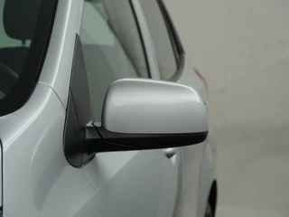 Kia Picanto 1.0 DPI DynamicLine  - Airco - Cruise Control - Navigatie - DAB - Apple Carplay/Android Auto Fabrieksgarantie 24-03-2032 of 150.000 km / 15