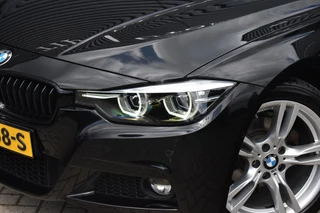 BMW 3 Serie Touring 320i M Sport Shadow  | Virtual Cockpit | Achteruitrijcamera | Groot Navi | HiFi | / 27