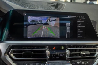 BMW 3-serie Touring 330e M-Sport, Pano, Leder, Laser / 21