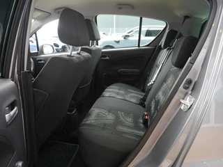 Opel Agila 1.0 Berlin | 1e eigenaar | Trekhaak voor fietsendrager | Dealer onderhouden | Lichtmetalen velgen | Airco | Extra getint glas | Hoge instap / 12