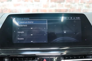 BMW 8 Serie M850i xDrive High Executive M Sport Pakket Automaat  / Live Cockpit Professional / Individual Leder Merino / Driving Assistant / Carbon Exterieur / Active Steering / Laserlight / M Sportremsysteem / Active Cruise Control met Stop en Go-functie / M Sportdifferentieel / Shadow Line / Achteruitrijcamera / Harman Kardon / 43