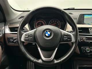 BMW X1 SDrive18i Centennial High Executive | Trekhaak | Leder | Navigatie | Stoelverwarming | Cruise/Control | Climate Control | / 13