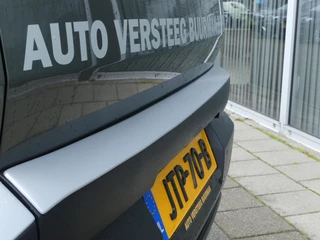 Suzuki e VITARA Select 61 kWh € 4.300,- DEMO VOORDEEL. / 40