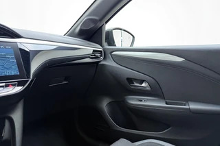 Opel Corsa 1.2 Turbo Hybrid GS 145 | Achteruitrijcamera | 17'' lichtmetalen velgen | Navigatie | Privacy Glass / 33
