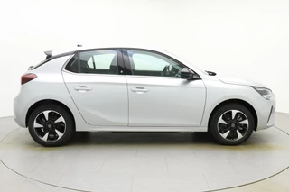 Opel Corsa-e Elegance 50 kWh | Uniek! Lage KM-stand! | Navigatie | Warmtepomp | Stoelverwarming | Apple Carplay/Android Auto | Climate control | Cruise control | LED koplampen | Lichtmetalen velgen / 10