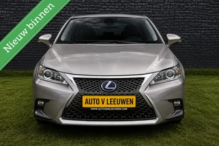 Lexus CT 200h Luxury Line Hybrid NAVI/CAMERA/STOELVW/LEDER/ETC.! / 4