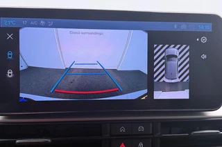 Jeep Avenger Summit 54 kWh 2+6 Jaar Garantie / 19