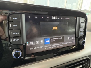 Hyundai i10 1.0 Premium  CAMERA/CARPLAY/NAVI/CRUISE/CLIMA/PDC / 29