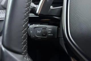Peugeot 508 SW 1.2 PureTech Allure Pack Business | Adaptive Cruise Control | Stoelverwarming | Navigatie | LED koplampen | Camera | Trekhaak | Apple Carplay & Android Auto | Keyless Entry & Start / 26