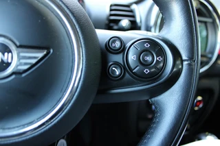 MINI Clubman 1.5 One Chili Serious Business Automaat, Keyless, Navigatie, Applecarpl./Andr. Auto, Climate/Cruise Control / 24