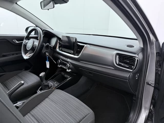 Kia Stonic 1.0 T-GDi MHEV DynamicLine  - Apple Carplay/Android Auto - Achteruitrijcamera - Cruise Control - - Fabrieksgarantie t/m 05-2032 / 40