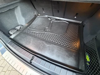 BMW X1 SDrive18i Executive Edition / ACC / Head-Up / Led / Trekhaak / Rijklaar !. / 45