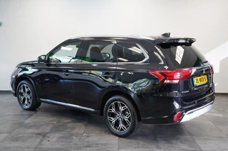 Mitsubishi Outlander 2.4 PHEV Intense  Opendak Trekhaak / 2