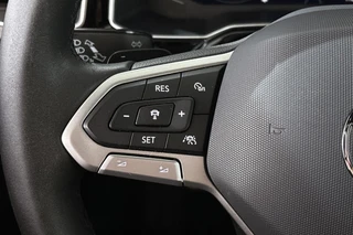 Volkswagen Taigo 1.0 TSI R-Line Business DSG Automaat Achteruitrijcamera Apple CarPlay / 27