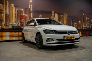 Volkswagen Polo 1.0 TSI Comfortline / 6