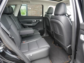 Leapmotor C10 Design ProMax AWD 81.9 kWh | Irmscher | Dutch edition | Unieke auto 004/100 | Verlaagd | Spoiler | 598 PK | 0-100 in 4 seconden | Wltp 437 km | 1500kg trekgewicht | Stoel en stuurverwarming | Stoel ventilatie | Panorama dak | 20 inch lichtmetalen velgen | 360 graden camera / 24