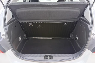 Opel Corsa 1.0 Turbo Business+ 90pk | 5 Deurs |  Airco | Trekhaak | Lichtmetalen Velgen | Bluetooth | Lage Kilometerstand / 13