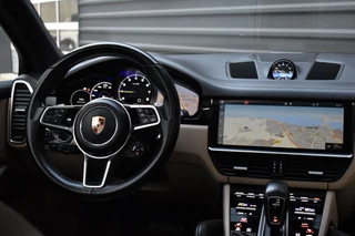 Porsche Cayenne 3.0 E-Hybrid Sport Chrono  | Pano | Trekhaak | 360 Camera | Bose | Stuurverwarming | Luchtvering | Orig. NL | / 6