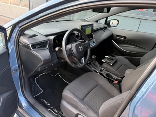 Toyota Corolla Touring Sports 1.8 Hybrid Business Plus  KEYLESS/CAMERA/ADAPT.CRUISE/PDC / 12