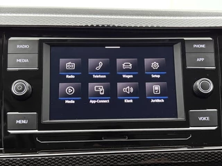 Volkswagen Polo 1.0 TSI Life | Adaptive Cruise | CarPlay | Parkeersensoren / 22