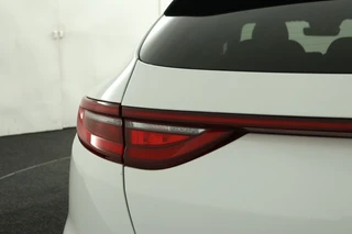 Kia ProCeed 1.5 T-GDi GT-Line Automaat  - Navigatie - Cruise Control - Stoel-/stuurverwarming - Climate Control - Fabrieksgarantie tot 01-2031 / 34