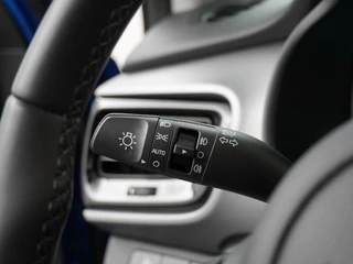 Kia Stonic 1.0 T-GDi MHEV DynamicPlusLine  - Apple Carplay/Android Auto - Cruise Control - Climate Control - Navigatie - Stuur/Stoel Verwarming - 7 Jaar of 150.000km Fabrieksgarantie / 26