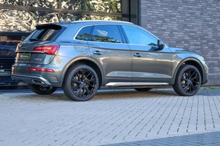 Audi Q5 50 TFSI e S edition  | BTW | 21 INCH | LEDER | ELEK.TREKHAAK | SOH 87% | STOELVERWARMING | / 18