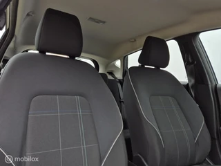 FORD FIESTA 1.1 TREND/AIRCO/PDC/16''LMV/CARPLAY/BLUETOOTH/LANE ASSIST/USB/ISOFIX/DAB/NAVI / 16