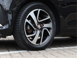 Peugeot 108 1.0 e-VTi Top  | Cruise Control | Camera | Keyless | Org. NL / 11