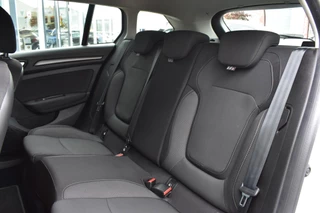 Renault Megane Estate 1.3 TCe 140 Equilibre|Navi|Cruise|PDC|Airco| / 8