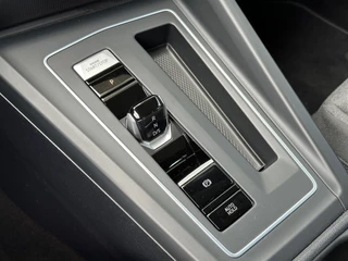 Volkswagen Golf Variant 1.5 eTSI DSG Life Trekhaak | Navi | Adap. Cruise | 4-season | Rijklaar incl. garantie / 22
