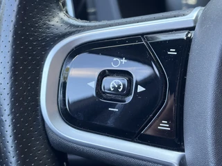 Volvo XC60 2.0 D4 Inscription R-Design Adapt.Cruise Apple Carplay Voll.Onderhouden / 18