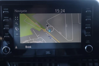 Toyota C-HR 1.8 HYBRID GR-SPORT 19"LM-VELGEN 1e EIGENAAR NL-AUTO STOELVERW. LED JBL-AUDIO P-SENSOREN APPLE/ANDROID 19"LMV / 42