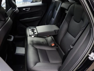 Volvo XC60 T6 AWD Plus Dark Long Range Pano Leder SoH 94% Memory Keyless Google Navigatie / 9