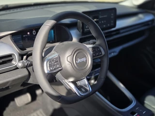 Jeep Avenger Altitude 54 kWh | 20'' Brute velgen | Apple-Android | Stoelverwarming / 11