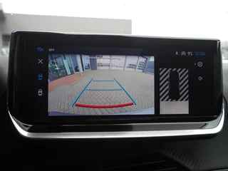 Peugeot 2008 1.2 Hybrid 145 Business Automaat | | CarPlay | Navigatie | Camera | Cruise Control | LED verlichting / 31