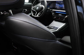 BMW 3 Series 330e M-Sport / 18