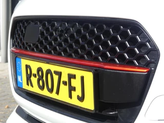 Suzuki Swift 1.2 Select Smart Hybrid Apple Carpl/Andr Auto, Camera, Park. sensoren, Dodehoek detectie / 26