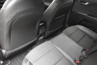 KIA Rio 1.0 T-GDI MHEV EcoDynamics 100pk GT-Line / 12