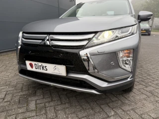 Mitsubishi Eclipse Cross 1.5 DI-T First Edition (Trekhaak (1.600kg) - Camera - Leder incl stoelverwarming - Parkeersensoren V+A - Keyless Entry - Head up) / 30