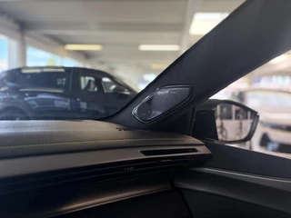 Peugeot 408 1.2 GT Hybrid 145 | VOORRAAD | Focal Premium Audio | Schuif-/kanteldak | Trekhaak | 8 Jaar garantie | Full Options / 9