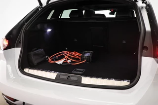 Peugeot 508 SW 1.6 HYbrid 180 Allure | PANORAMA PACK | DAB | APPLE | CAMERA | 17" / 17
