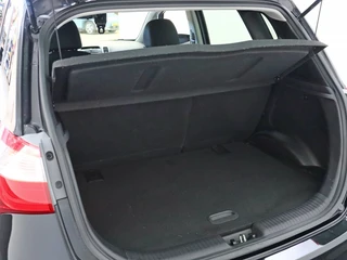 Hyundai ix20 1.4i i-Vision Trekhaak | Cruise control | All-seasonbanden | Hoge instap / 17