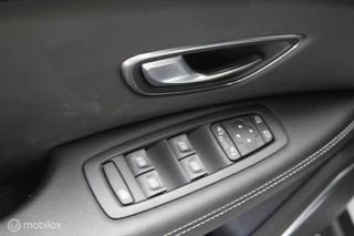 Renault Grand Scenic 1.3 TCe Limited 7p./Pano/Led/Navi/Dhd/ / 23