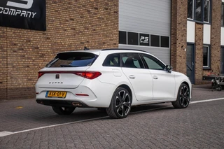 CUPRA Leon Sportstourer 1.4 e-Hybrid 245PK, Pano, Half Leder / 7
