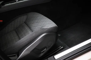 Volvo V60 2.0 B3 Essential | PARK ASSIST PACK | CLIMA | DAB | APPLE | CAMERA / 10