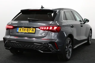 Audi A3 Sportback 40 TFSI e S edition / 12