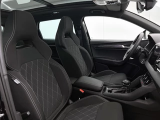 Škoda Karoq 1.5 TSI ACT Sportline Business  | PANORAMADAK | 360 CAMERA | WINTERPACK | KEYLESS | NAVI | ELEKTR. ACHTERKLEP / 31