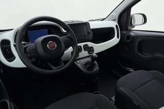 Fiat Panda 1.0 Hybrid Pandina | Navigatie via Carplay | 8 jaar speciale garantie | Hoge instap | DEMO | Parkeersensoren / 16