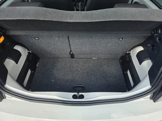 Volkswagen Up! 1.0 BMT high up! | PDC | AIRCO | CRUISE / 9